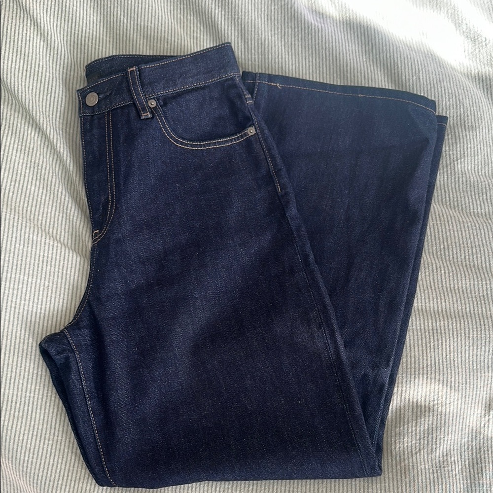 Uniqlo Straight Leg Jeans